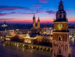 Poland: Comparing Time, News, and Relations with Russia