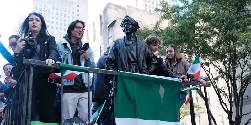 Black Friday 2025: Is the Market Open? My Essential Insight. - Discuss Amongst Yourselves